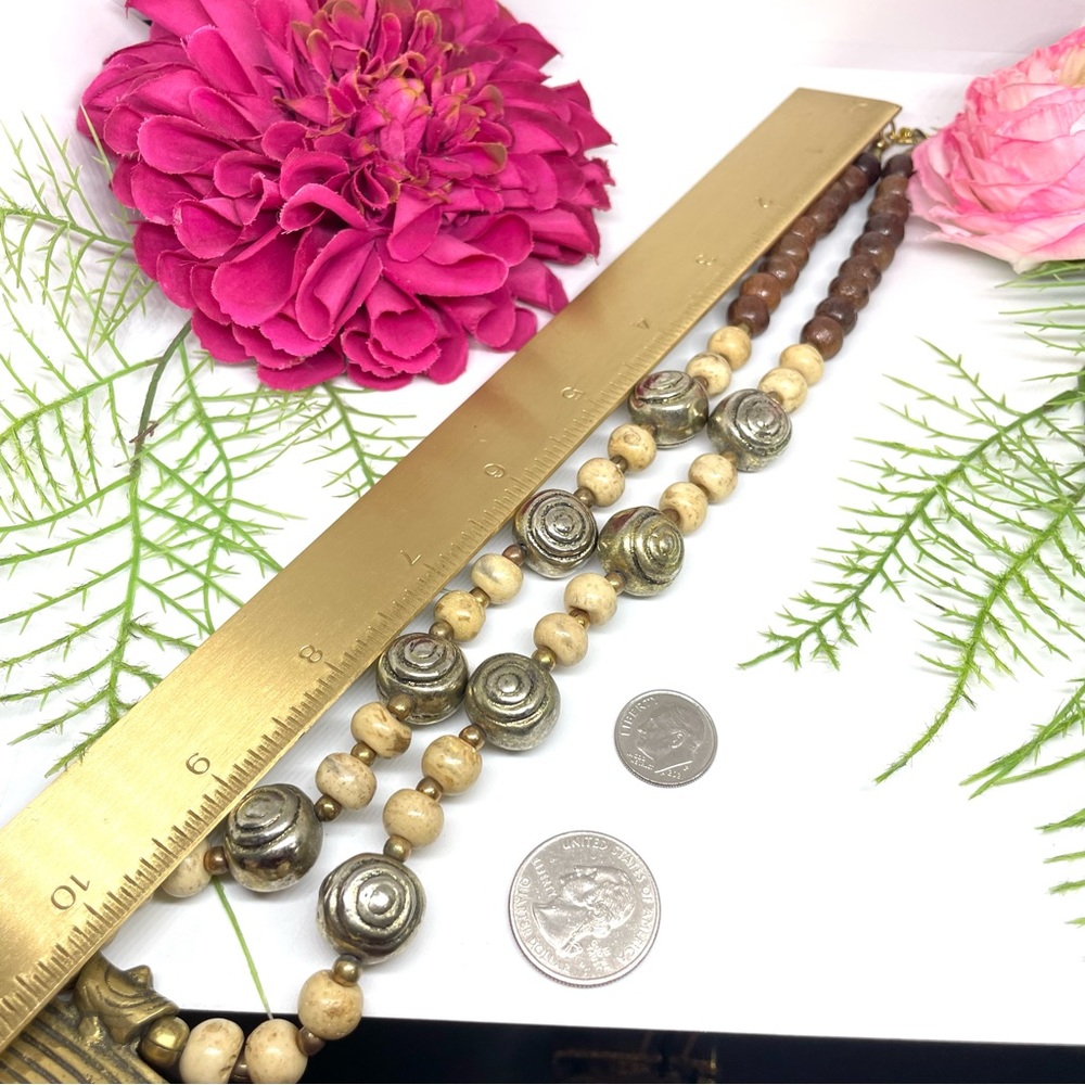 VINTAGE⚜️Genuine Stone & Wooden Beaded Medallion Necklace - Picture 6 of 8